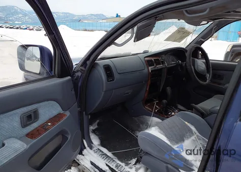 1996 Toyota 4Runner z USA, uszkodzony, nr VIN KZN1850019136